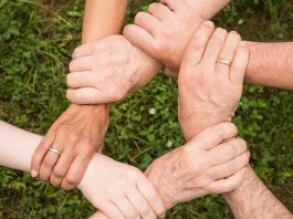 Gruppi Facebook: nuove funzionalità in arrivo gruppi facebook