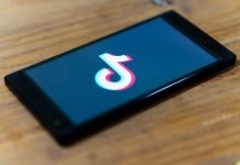 TikTok annuncia il primo summit “For you” in Canada a giugno pov tiktok foto