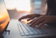 Le 5 fasi del processo di Content Marketing scrivere un titolo efficace