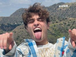 Simone Berlini, bio del tiktoker napoletano che spopola sul social medium tiktoker famoso napoletano foto