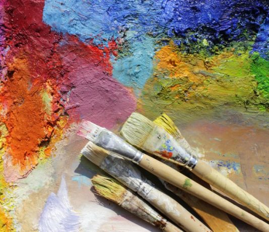 Colori social media: come scegliere quelli giusti per il tuo brand colori-social-media