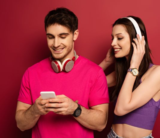 Google perde terreno tra le nuove generazioni: Gen Z e Millennials preferiscono l’IA gen z foto
