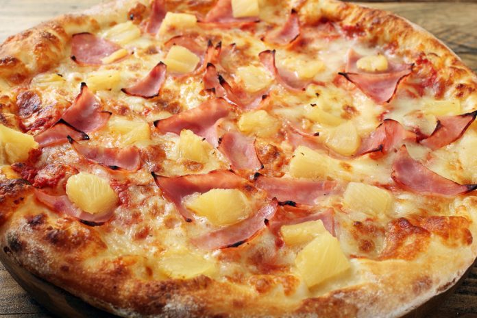 pizza ananas pizza ananas