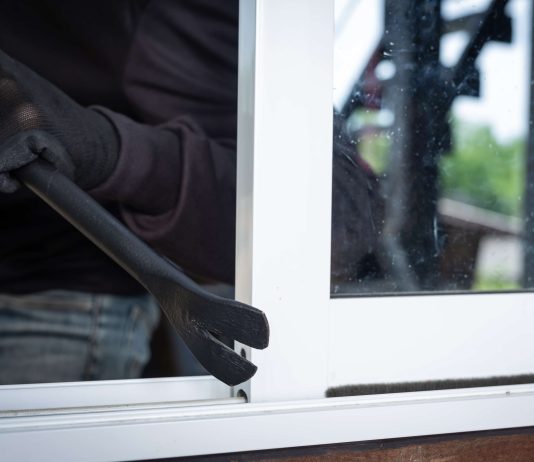 Controllare l’allarme dall’app, tutti i vantaggi controllare allarme casa app