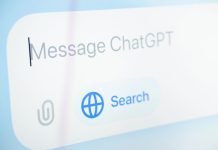 Traffico sito e AI: il 90% arriva da desktop pillar-cluster con chatgpt