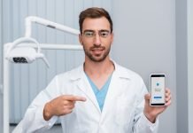 Come le cliniche dentali possono usare i social media per costruire fiducia, visibilità e aumentare i pazienti cliniche dentali social media